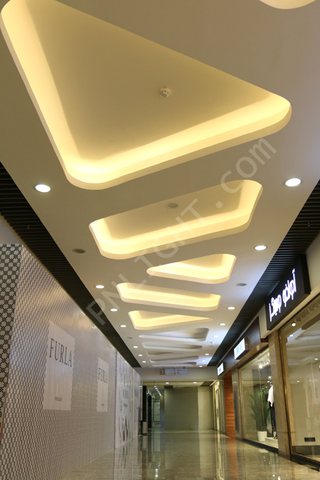 طرح نورپردازی داخلی سقف تجاری
